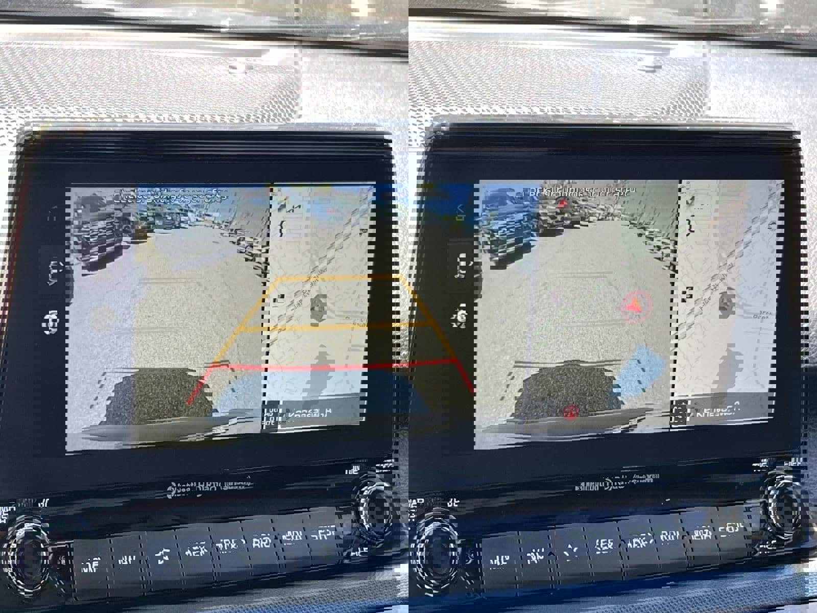 Used 2023 Kia Seltos S w/ Navigation Package image 32