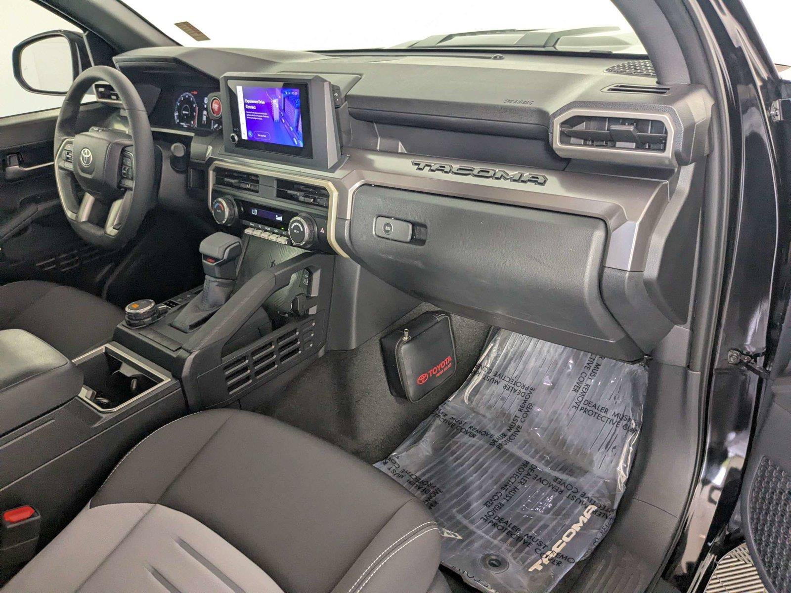 Certified 2025 Toyota Tacoma TRD Sport AWD/4WD image 27