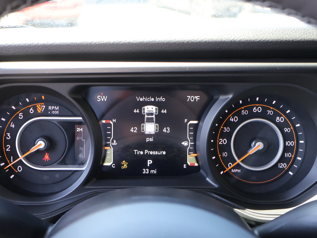 New 2026 Jeep Gladiator Sport AWD/4WD image 28