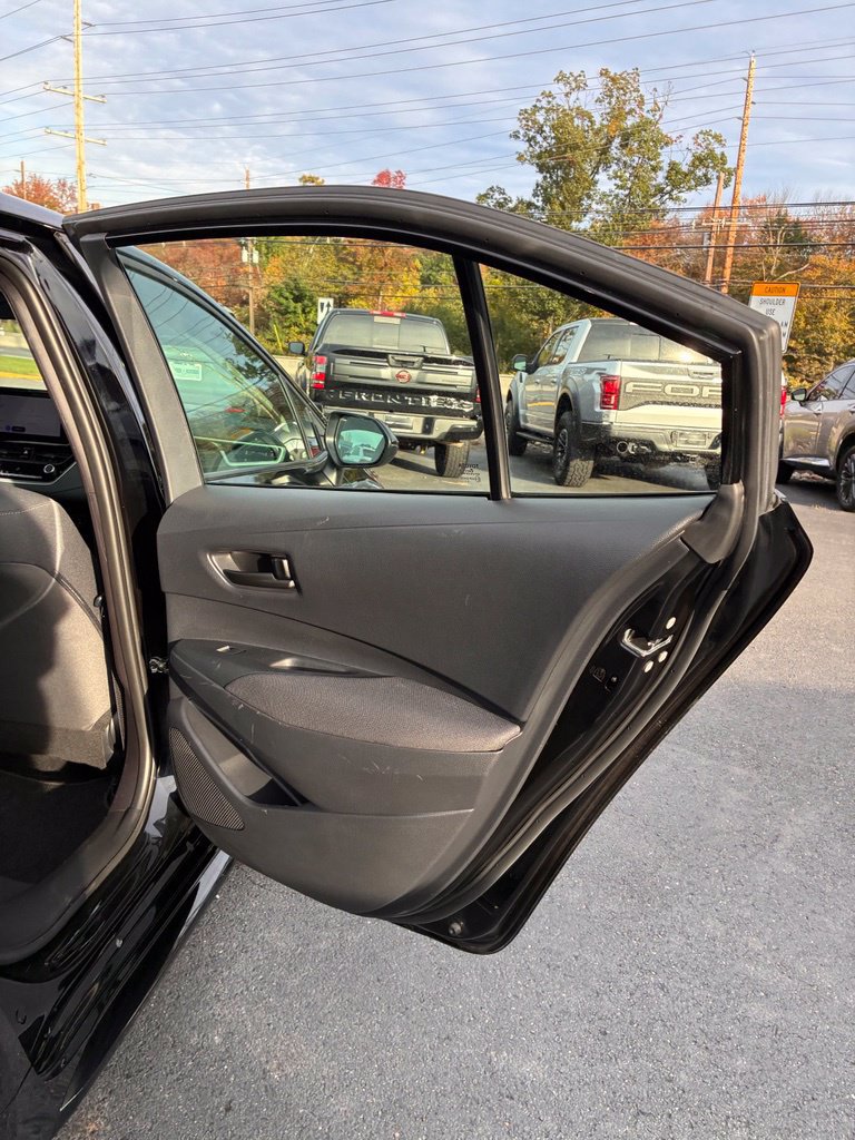 Used 2026 Toyota Corolla LE FWD image 23