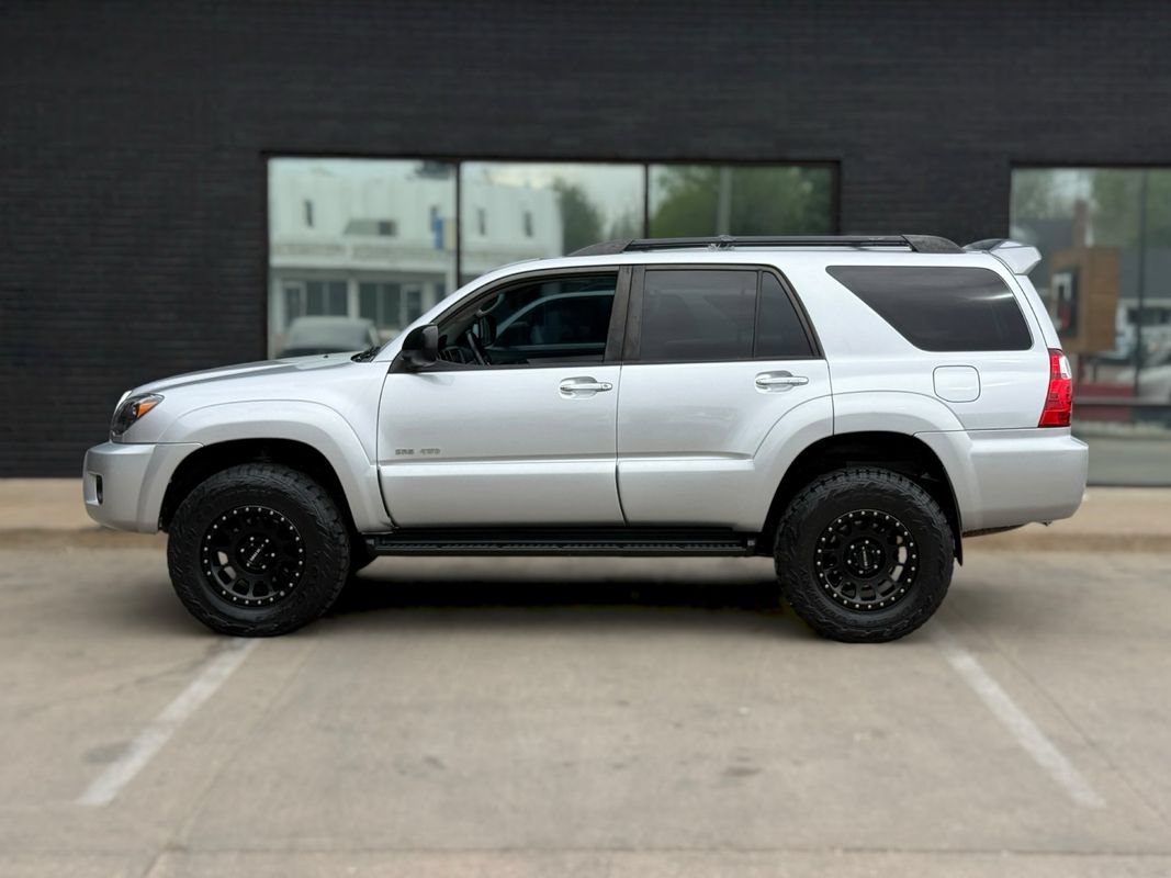 Used 2006 Toyota 4Runner SR5 AWD/4WD image 15