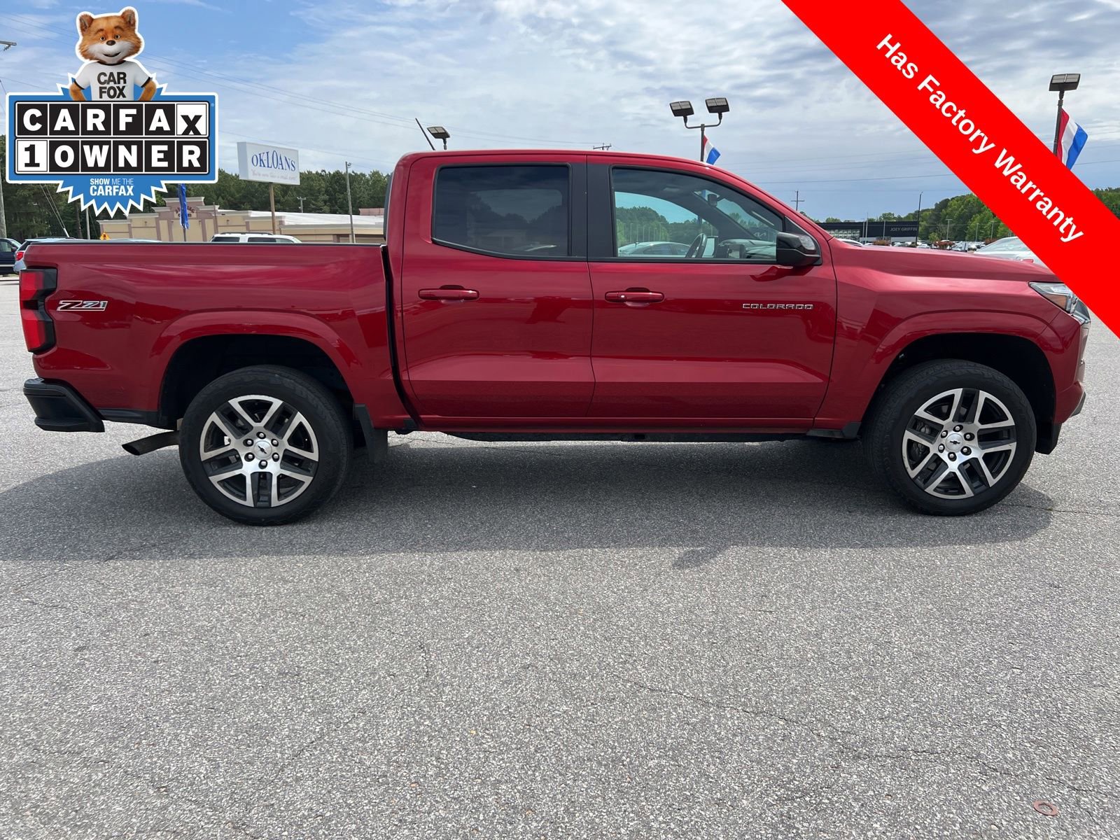 Used 2024 Chevrolet Colorado Z71 w/ Z71 Convenience Package 2 AWD/4WD image 6