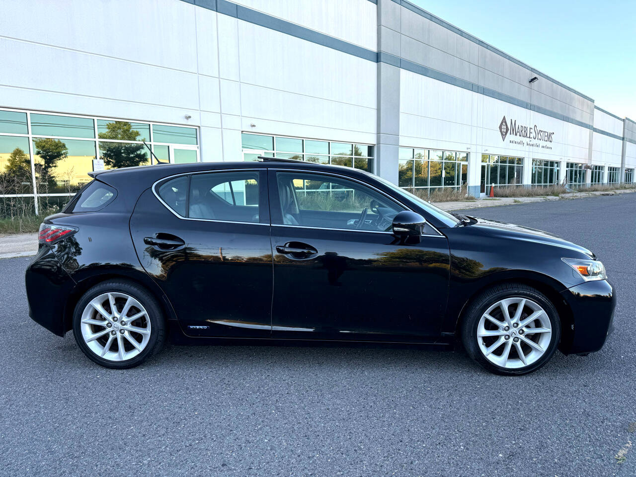 Used 2013 Lexus CT 200h image 9