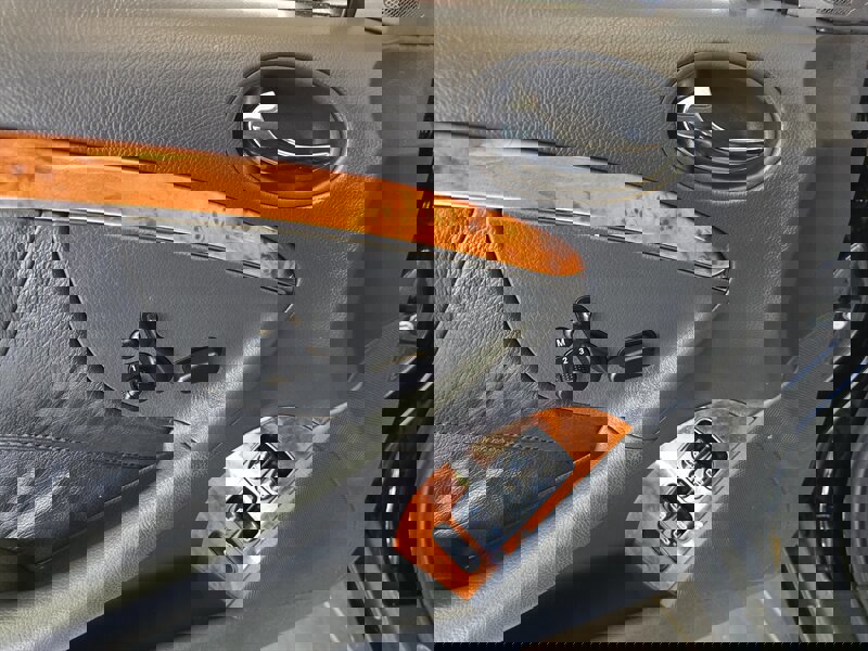 Used 2004 Mercedes-Benz CLK 320 Cabriolet image 15