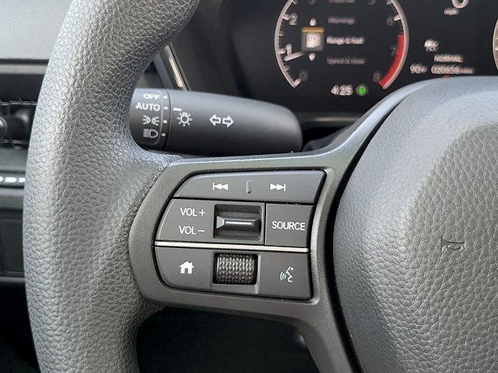 Used 2025 Honda CR-V EX image 28