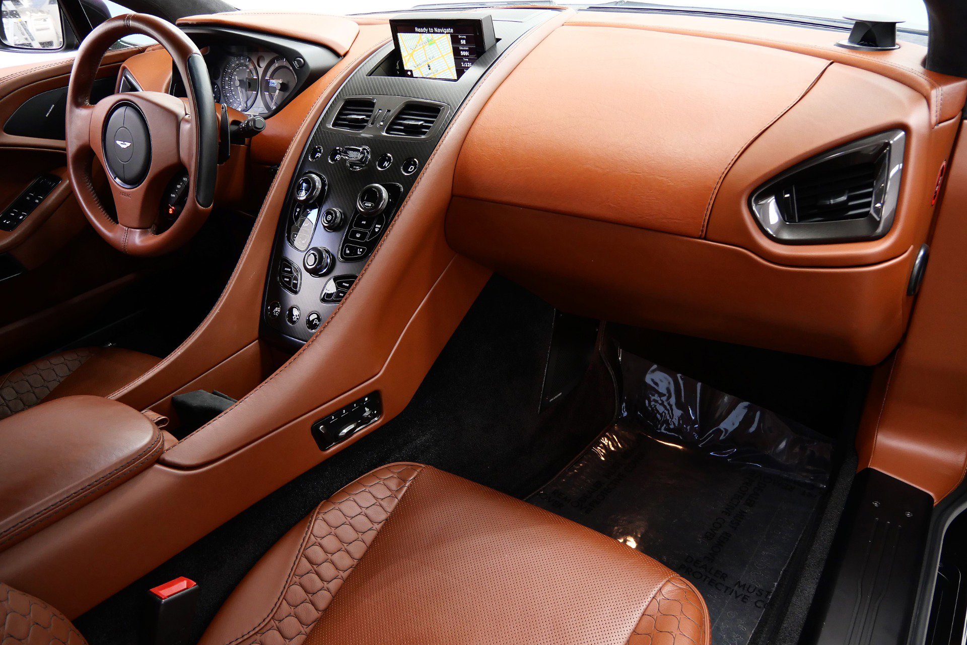 Used 2014 Aston Martin Vanquish Coupe image 14