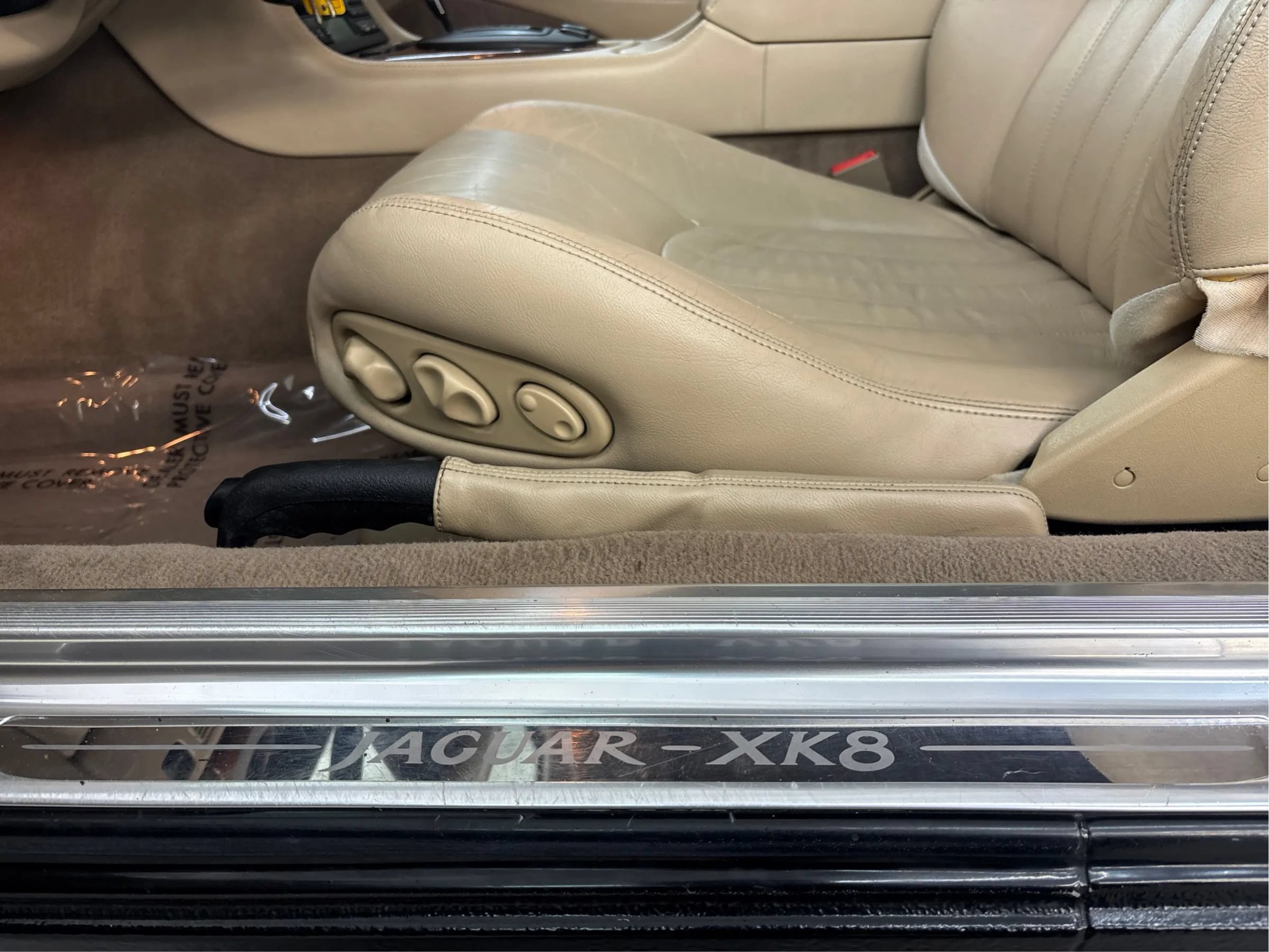 Used 1998 Jaguar XK8 Convertible RWD image 24