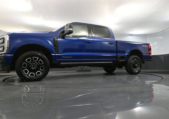 Used 2026 Ford F250 Platinum w/ FX4 Off-Road Package AWD/4WD image 59