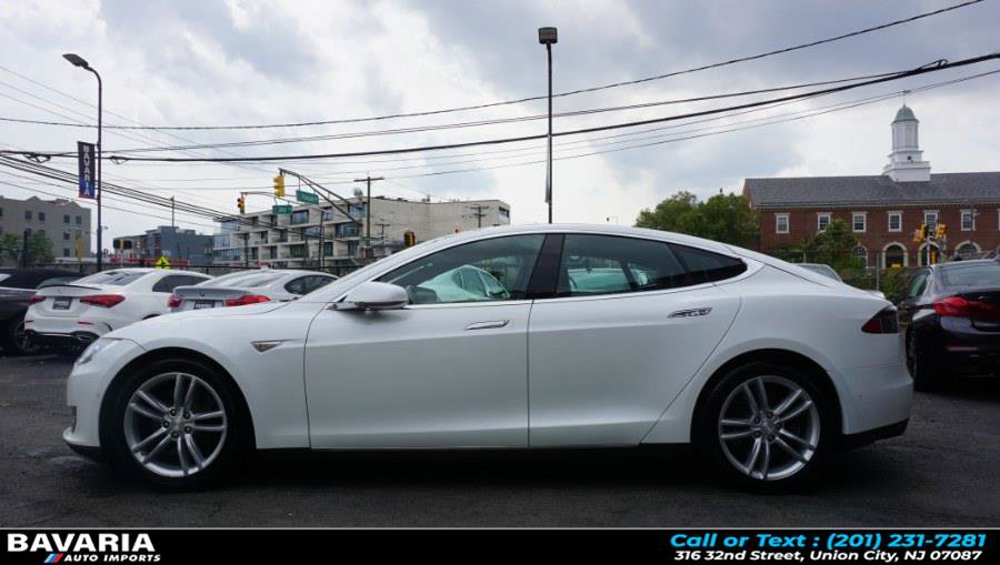 Used 2016 Tesla Model S 70D image 4