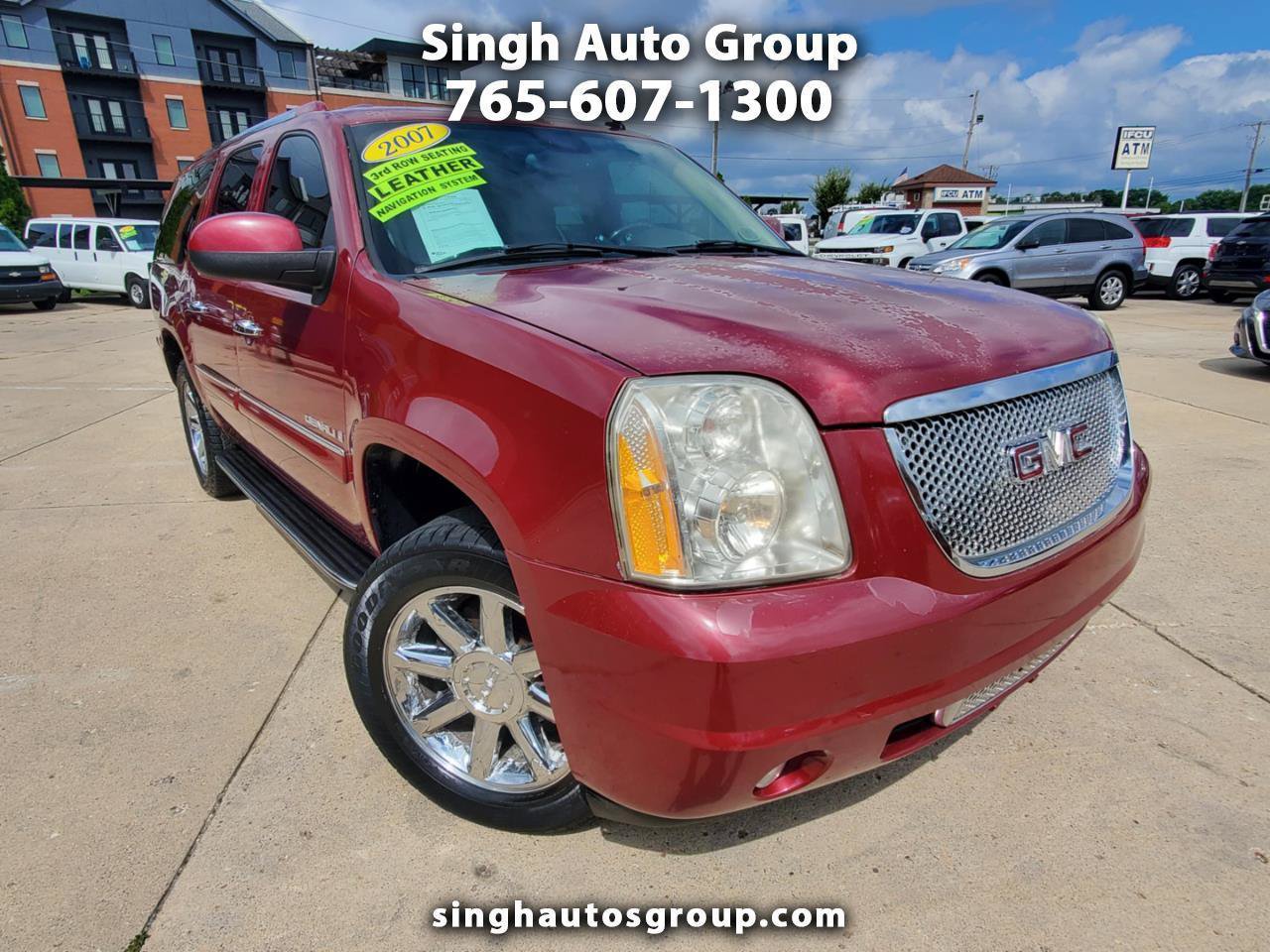 Used 2007 GMC Yukon XL Denali AWD/4WD image 1