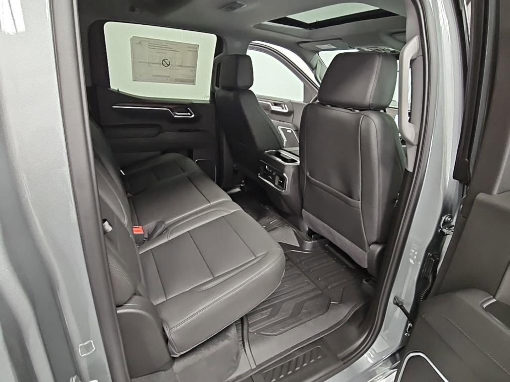New 2026 GMC Sierra 1500 SLT w/ SLT Premium Plus Package image 39