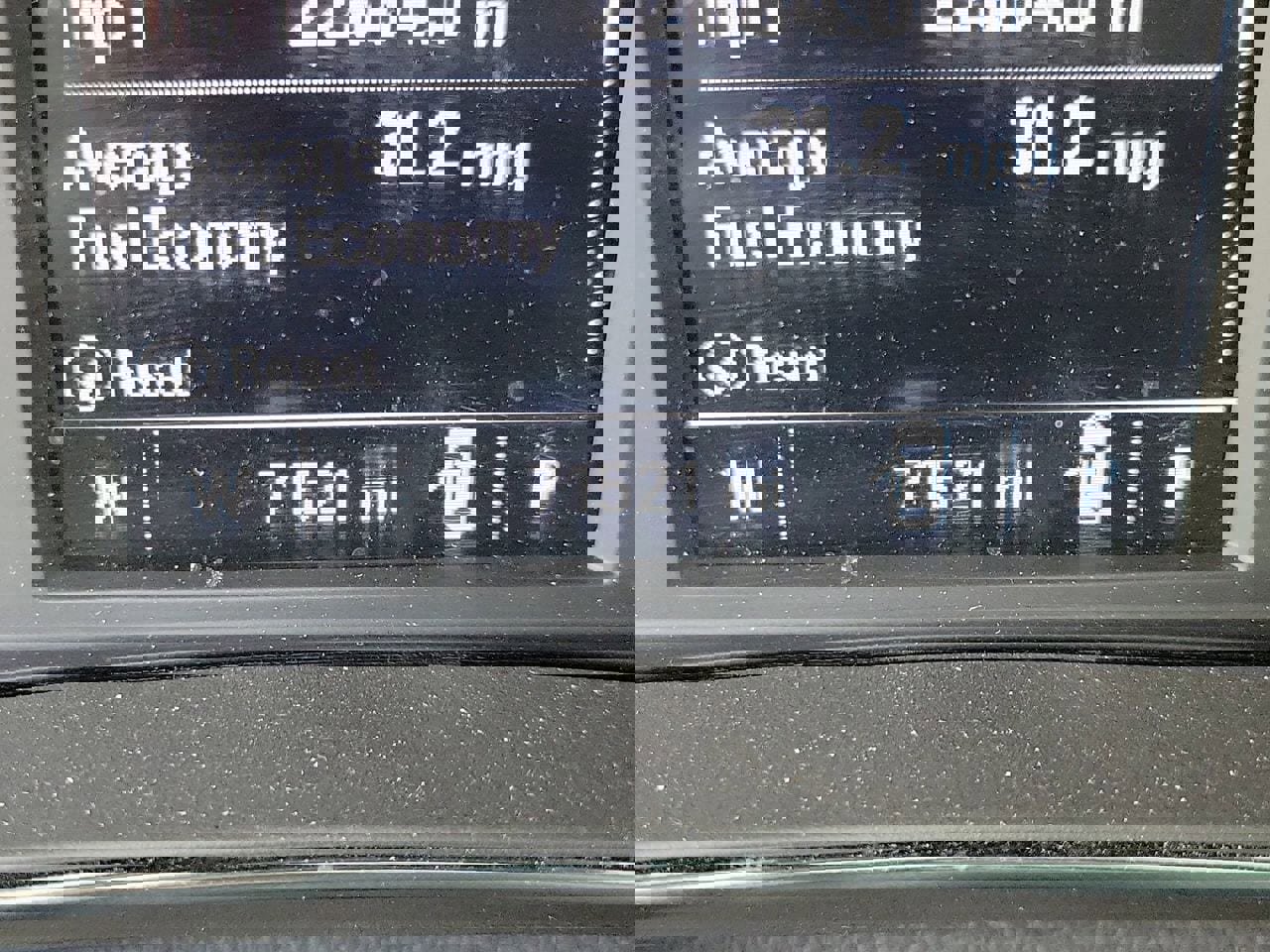 Used 2019 Chevrolet Cruze LT w/ Convenience Package image 21