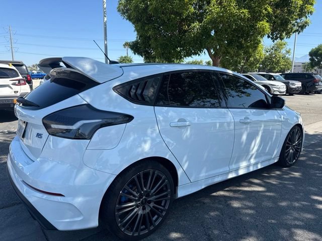 Used 2017 Ford Focus RS AWD/4WD image 3