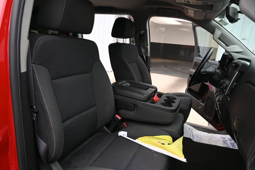 Used 2015 Chevrolet Silverado 2500 LT w/ LT Convenience Package AWD/4WD image 26