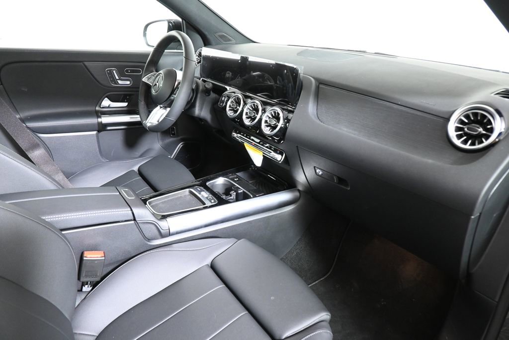 Certified 2026 Mercedes-Benz GLA 250 4MATIC image 26