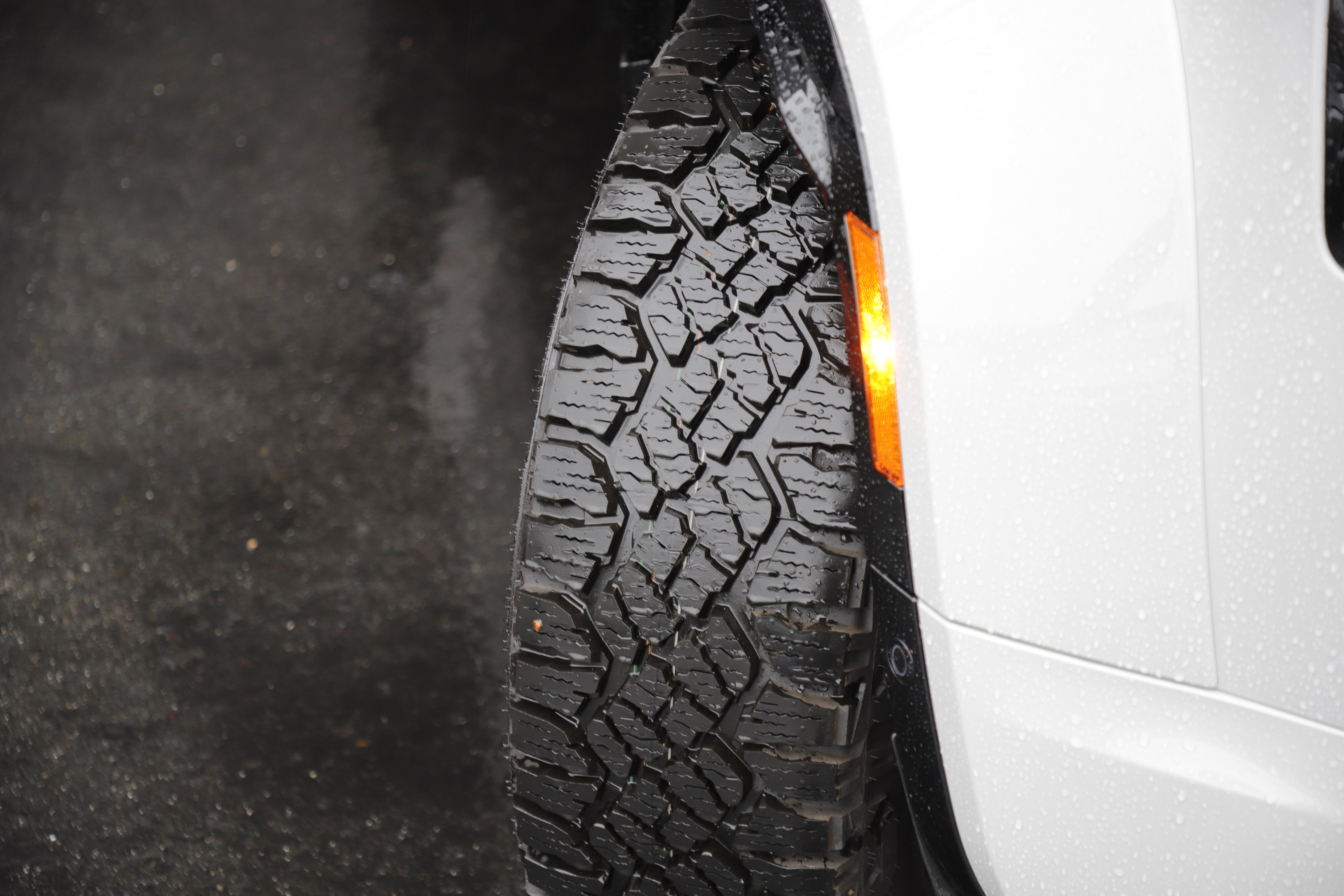 New 2026 Land Rover Defender 110 image 3