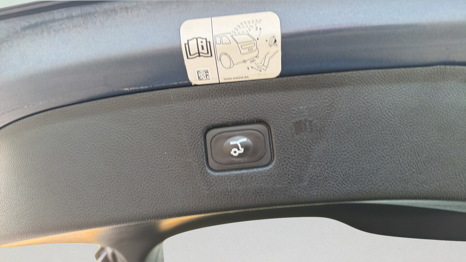 Used 2019 Ford Edge SEL w/ Equipment Group 201A FWD image 27