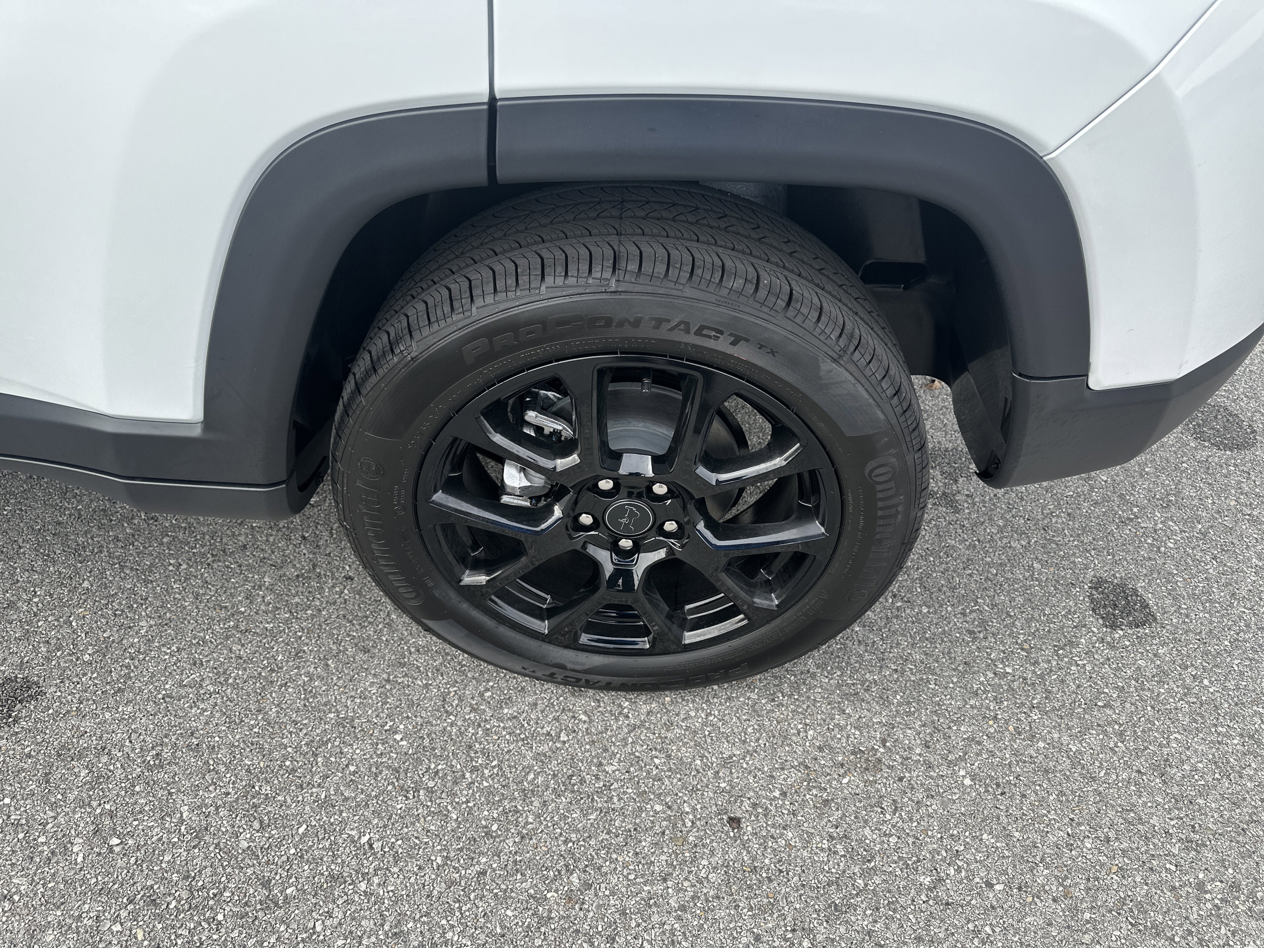 New 2026 Jeep Compass Latitude AWD/4WD image 19