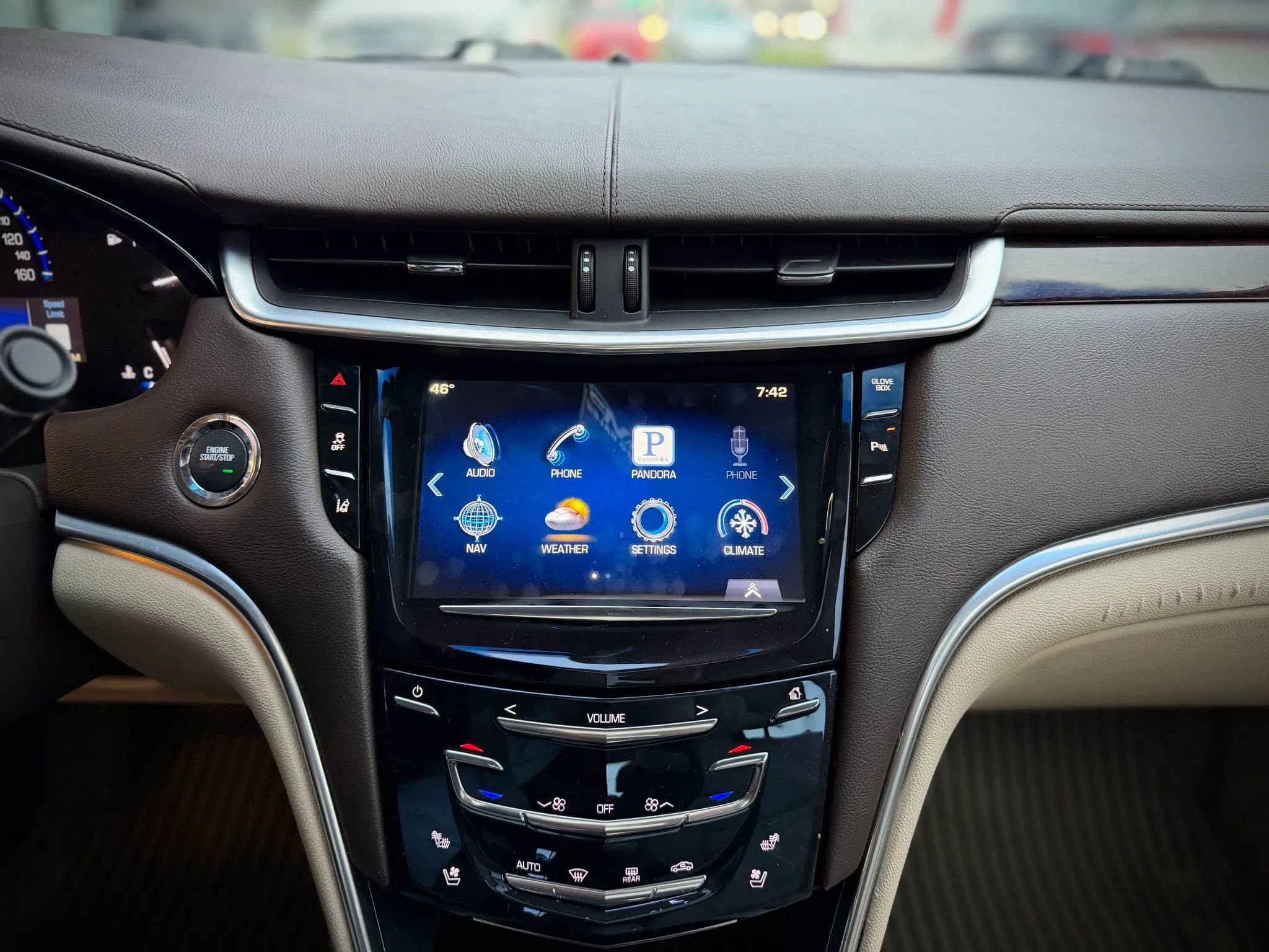 Used 2014 Cadillac XTS Luxury w/ Driver Awareness Package image 13