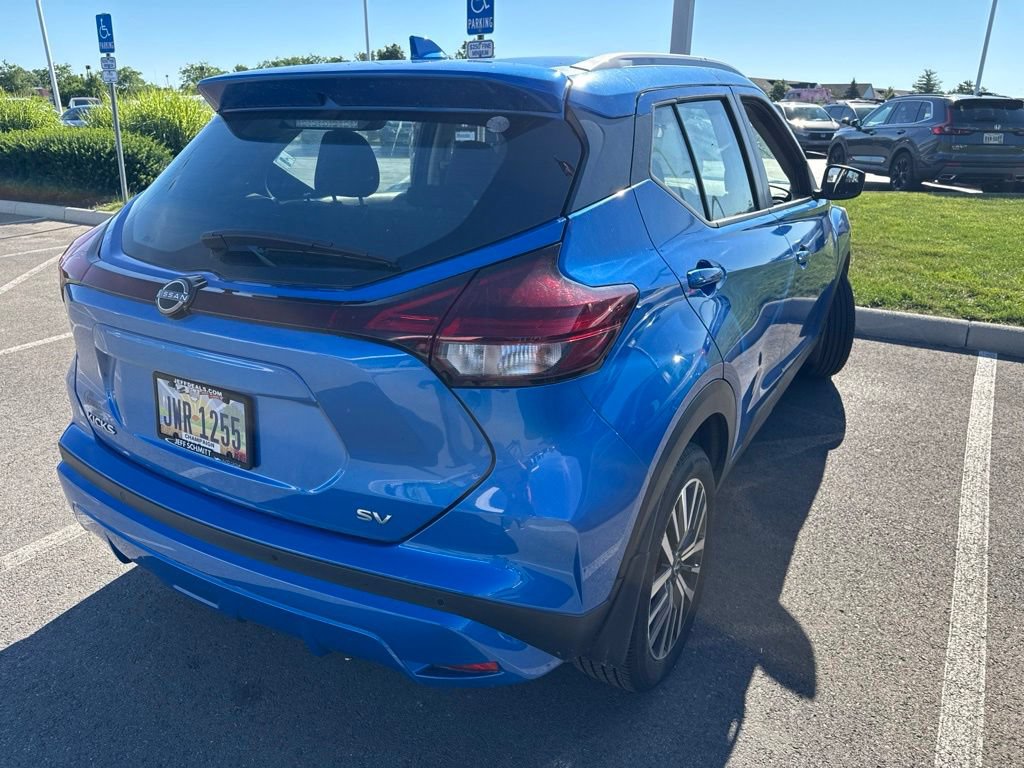 Used 2022 Nissan Kicks SV FWD image 5