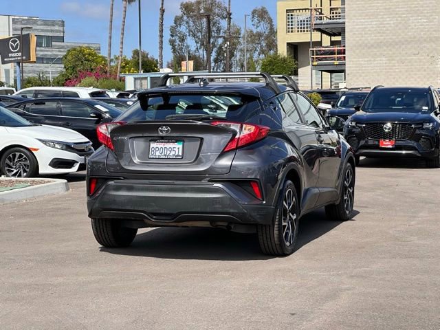 Used 2020 Toyota C-HR XLE FWD image 33