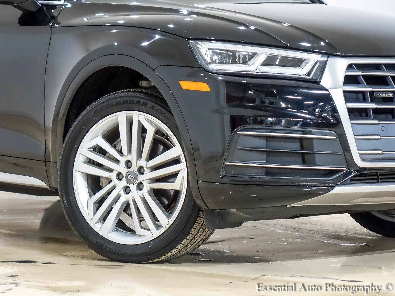 Used 2020 Audi Q5 2.0T Premium Plus w/ Premium Plus Package AWD/4WD image 3