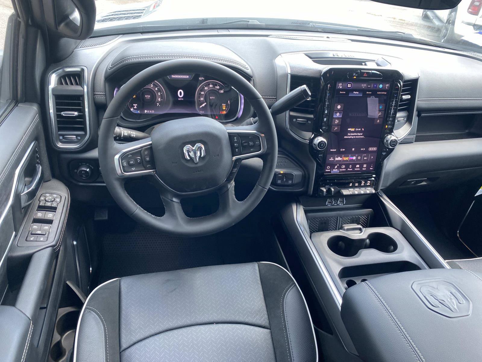 New 2027 RAM 2500 Laramie w/ Sport Appearance Package AWD/4WD image 13