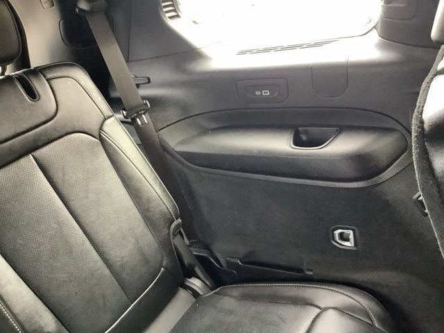 Used 2023 Jeep Grand Cherokee L Overland AWD/4WD image 15