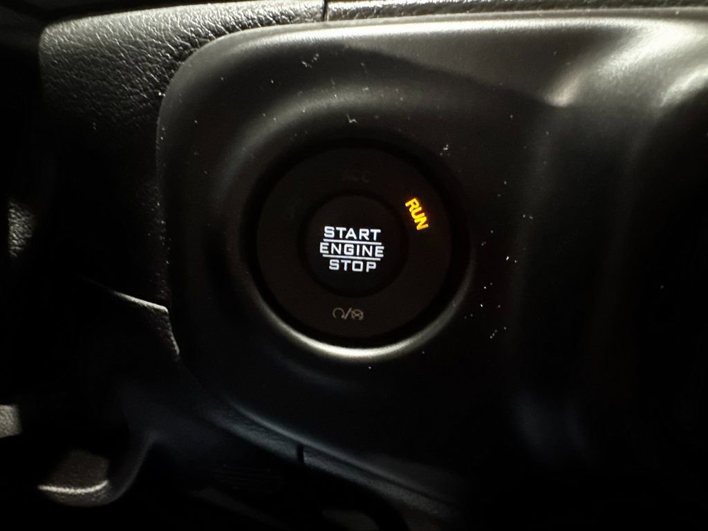 Used 2021 Jeep Wrangler Unlimited Rubicon w/ Uconnect 4C Nav & Sound Group image 45