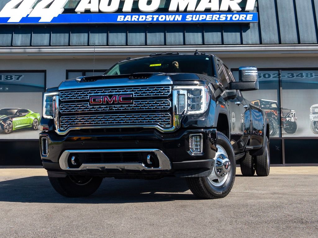 Used 2023 GMC Sierra 3500 Denali w/ Denali Ultimate Package image 12