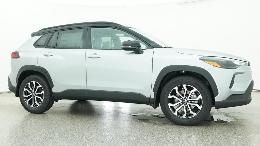 New 2026 Toyota Corolla Cross AWD Hybrid w/ Moonroof Package image 41