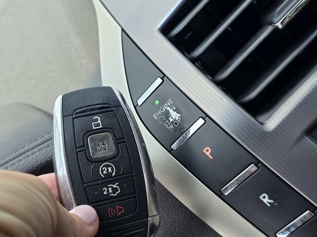 Used 2020 Lincoln MKZ Reserve w/ Elements Package FWD image 17