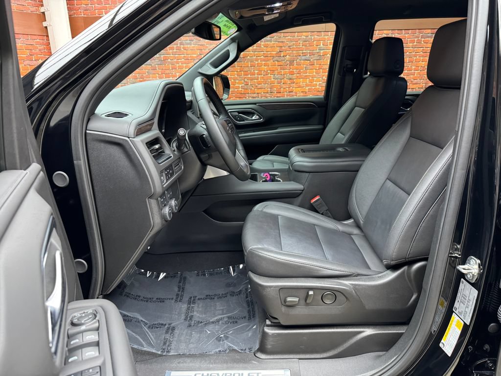 Used 2024 Chevrolet Tahoe Z71 AWD/4WD image 24