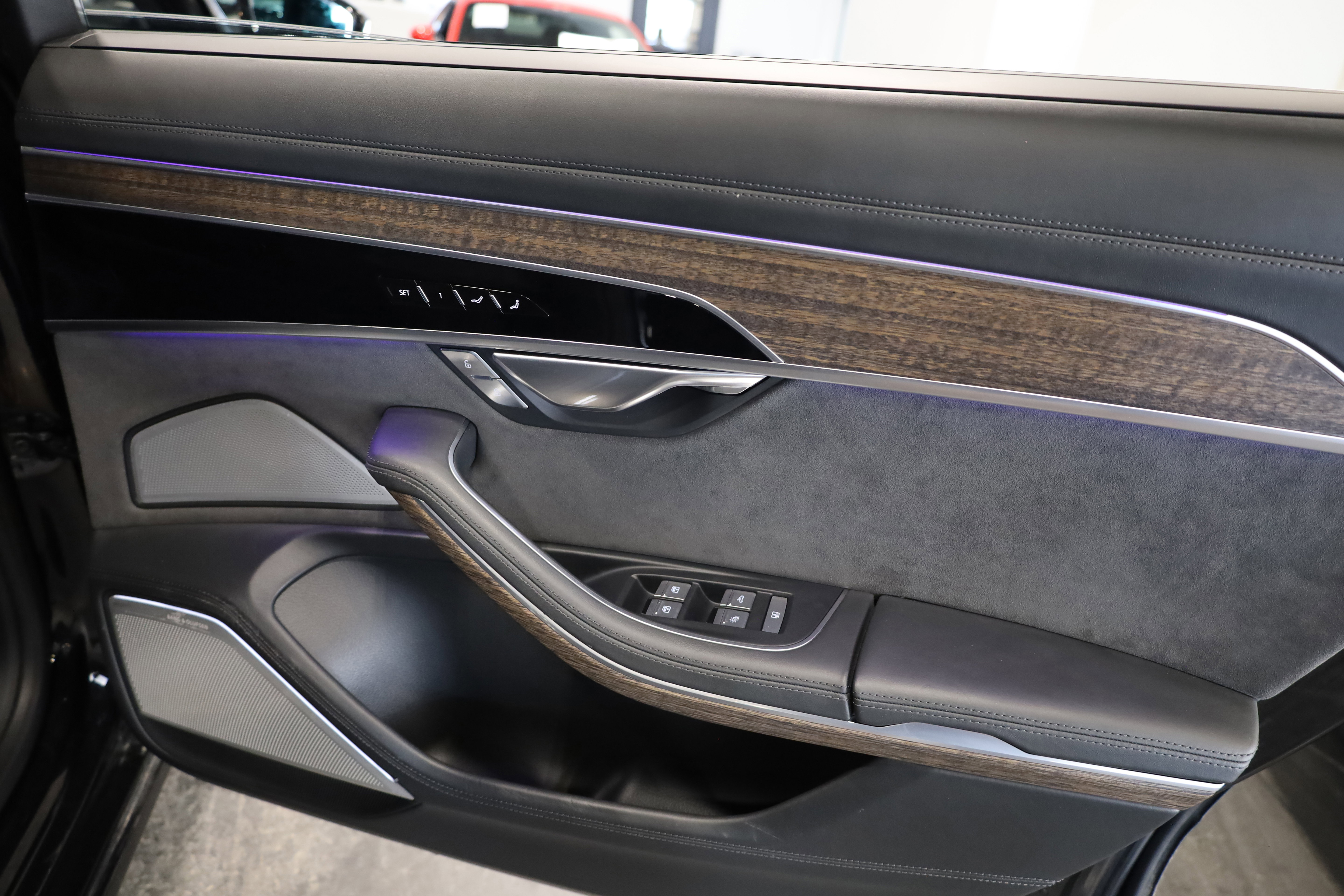 Used 2020 Audi A8 L 4.0T w/ Sport Plus Package image 45