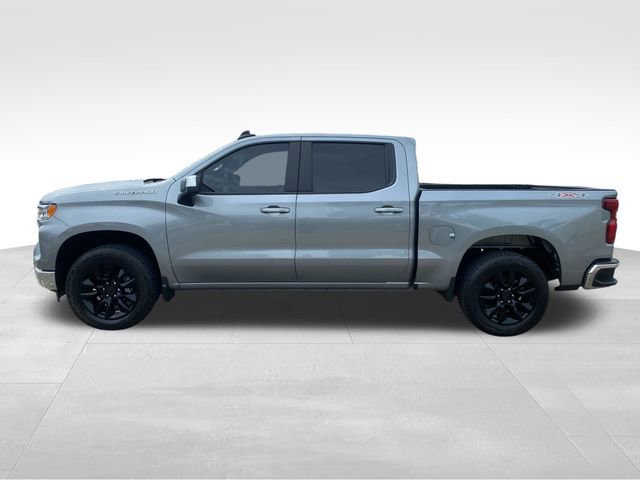 Used 2023 Chevrolet Silverado 1500 LT AWD/4WD image 2