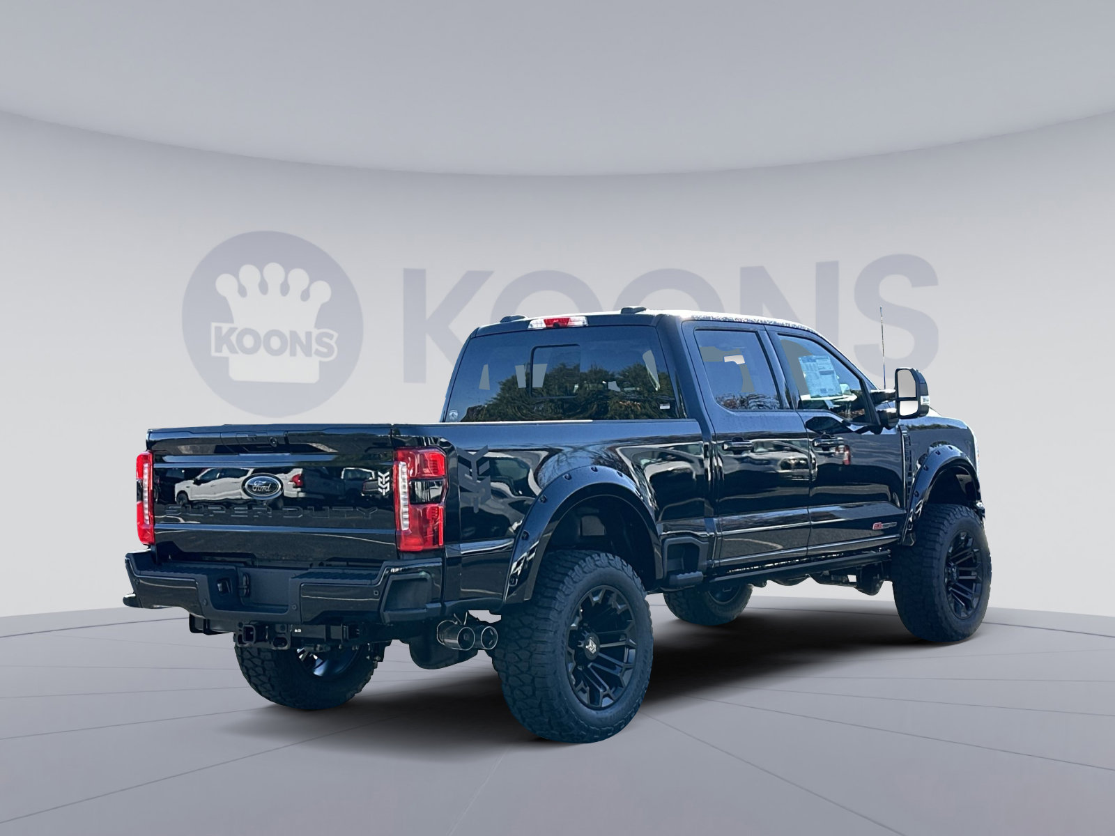 New 2026 Ford F250 Lariat w/ Black Appearance Package image 7