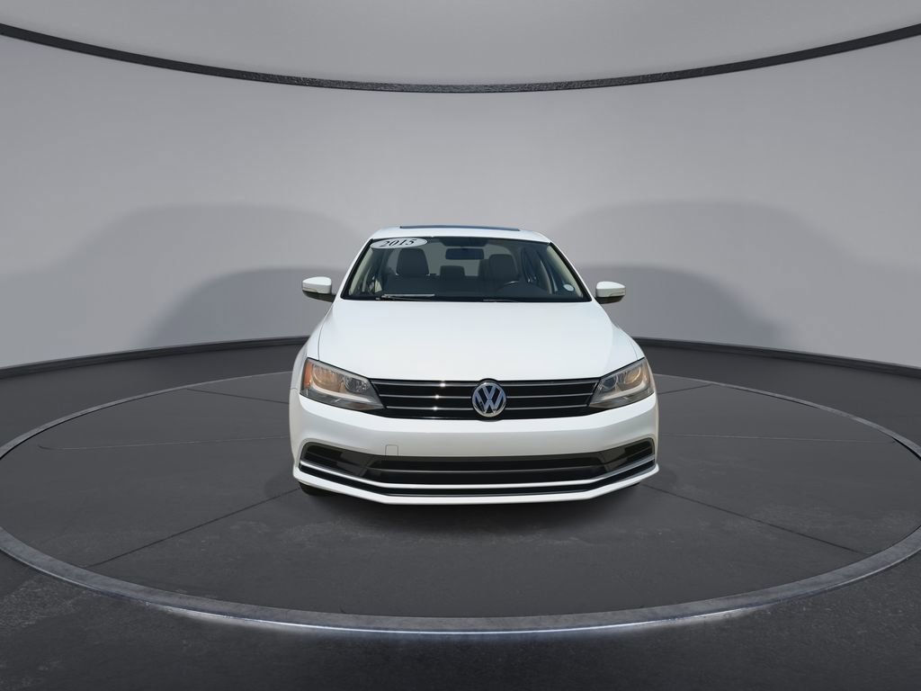Used 2015 Volkswagen Jetta SE FWD image 3