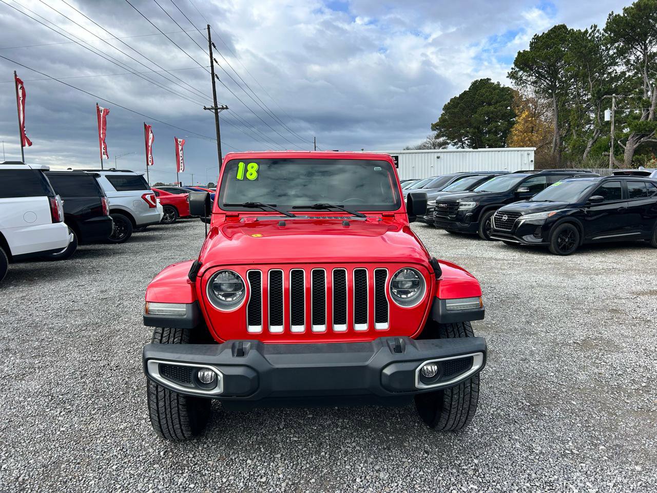 Used 2018 Jeep Wrangler Unlimited Sahara AWD/4WD image 16