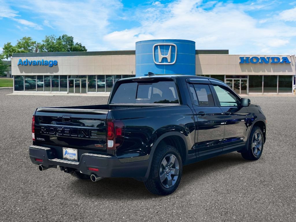 Certified 2025 Honda Ridgeline TrailSport image 4