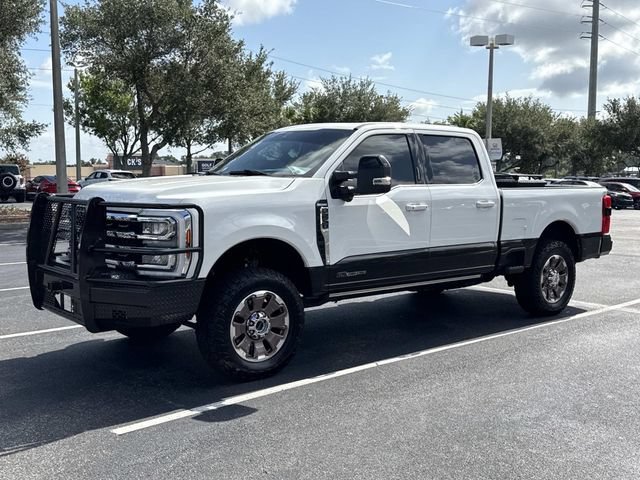 Used 2024 Ford F250 King Ranch w/ FX4 Off-Road Package AWD/4WD image 9