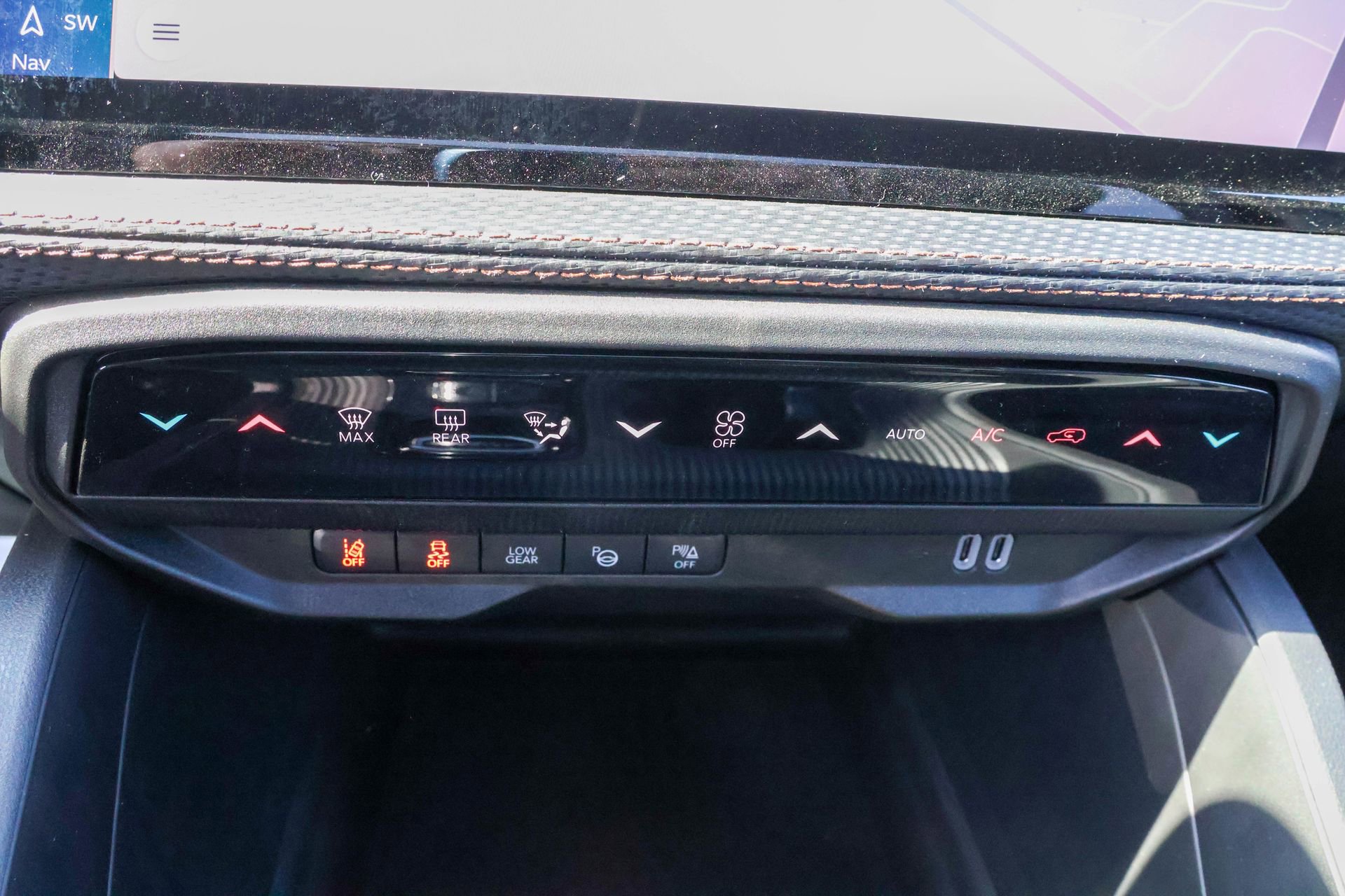 New 2026 Jeep Cherokee Overland w/ Advanced Pro Tech Group image 25