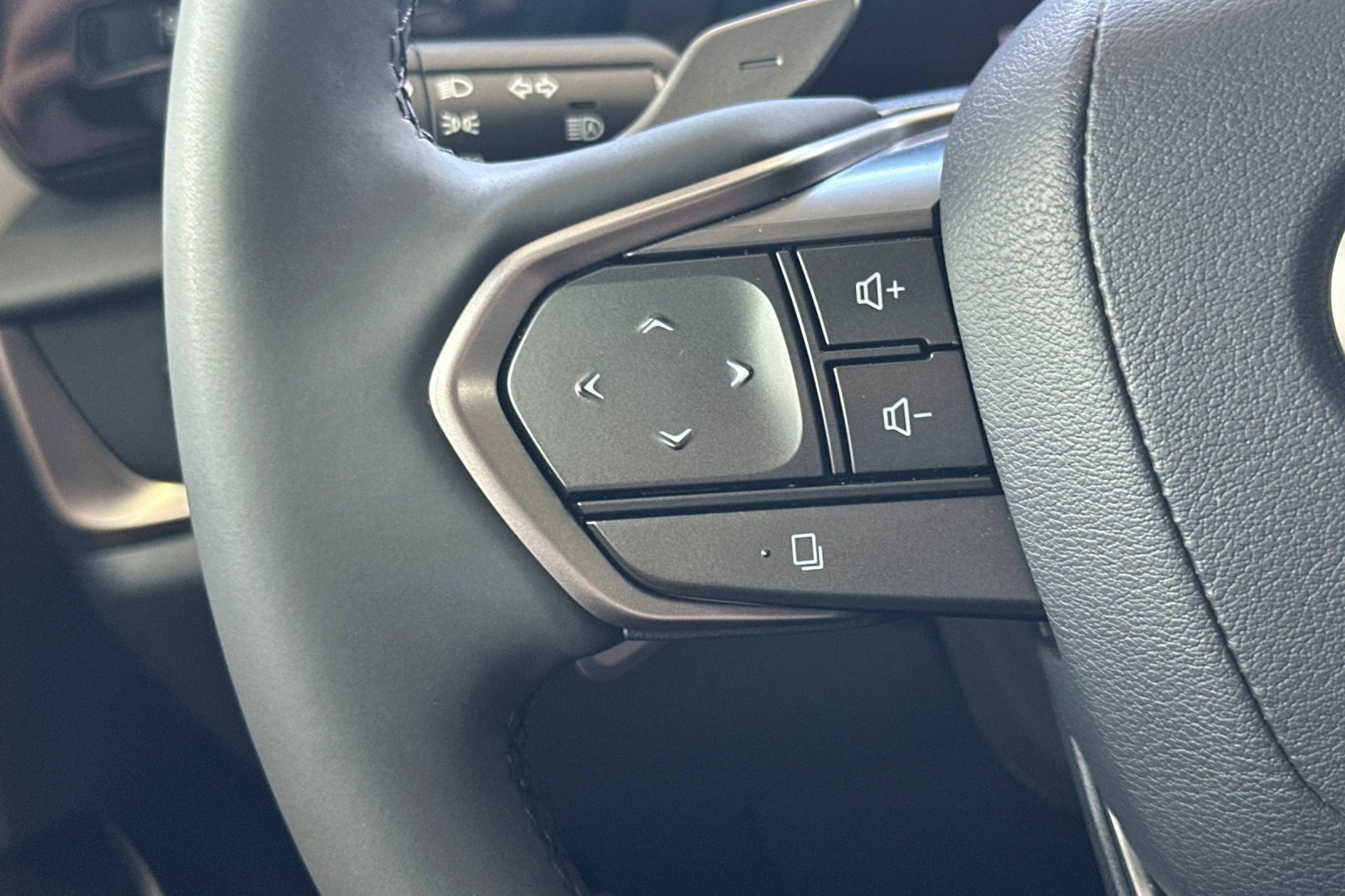 Certified 2023 Lexus RZ 450e Premium w/ Technology Package AWD/4WD image 29