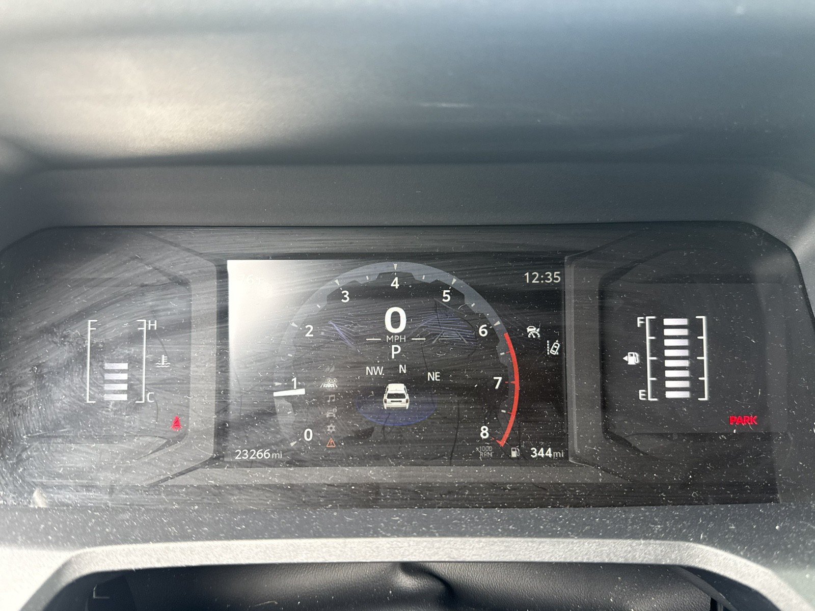 Used 2025 Toyota 4Runner SR5 AWD/4WD image 18