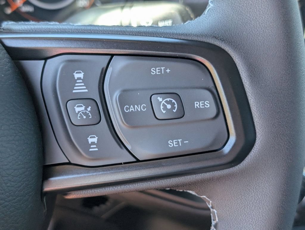 New 2026 Jeep Gladiator Sport AWD/4WD image 14