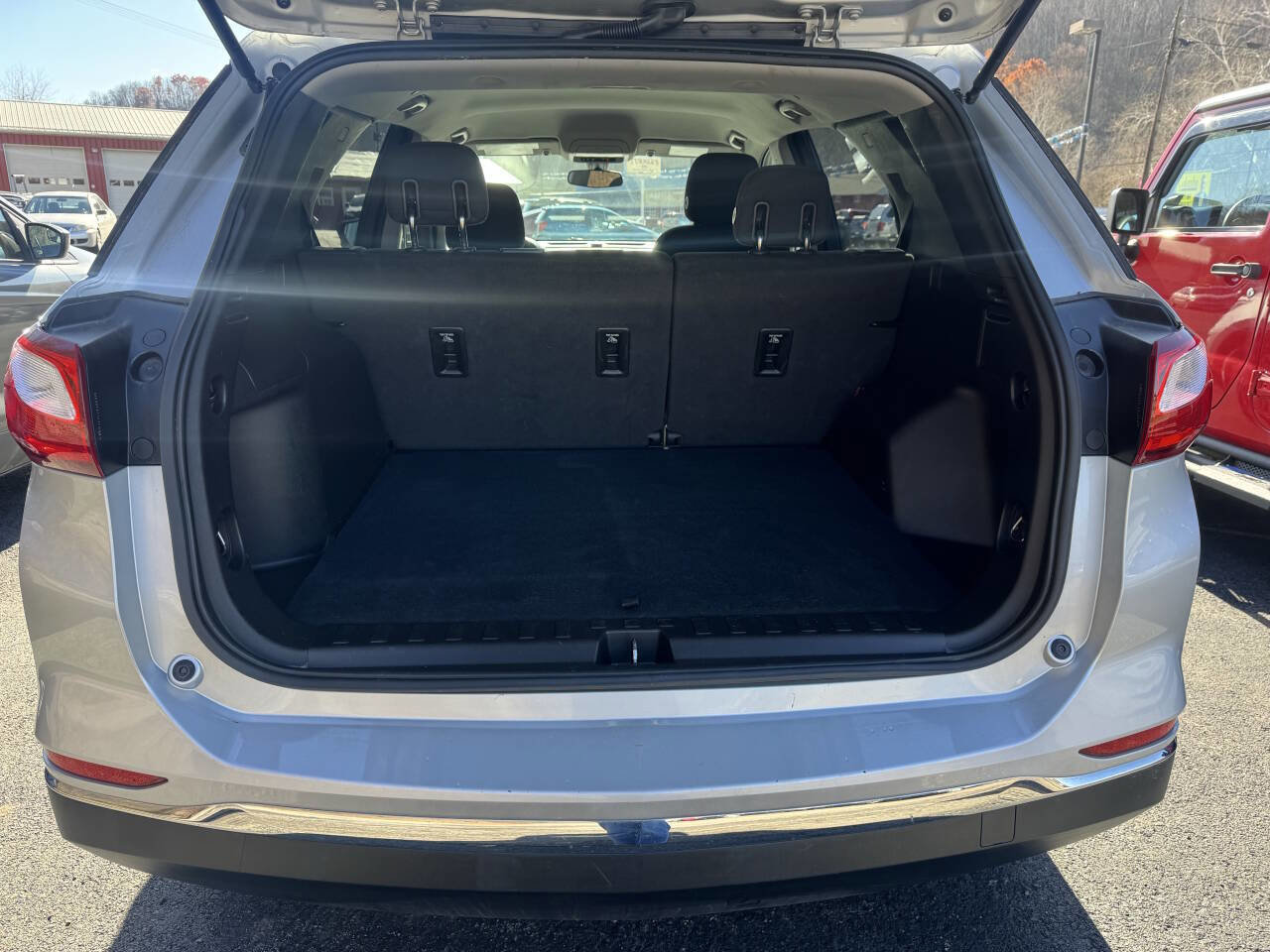 Used 2019 Chevrolet Equinox LT image 8