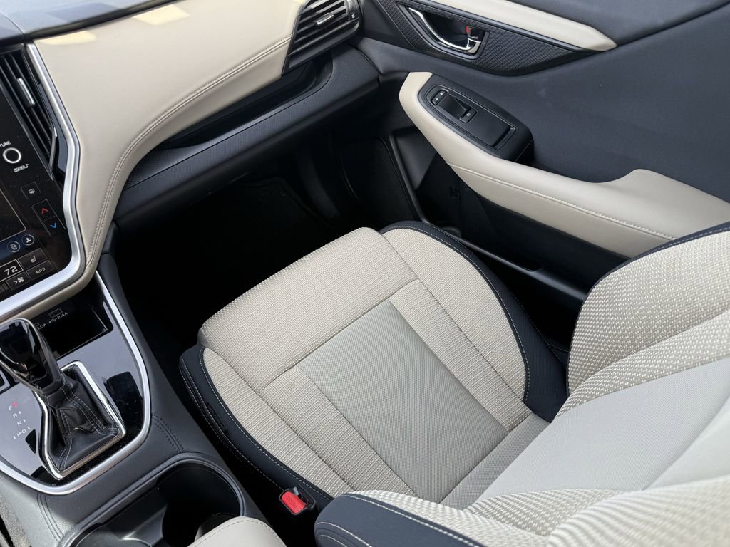 Used 2024 Subaru Outback Premium image 27