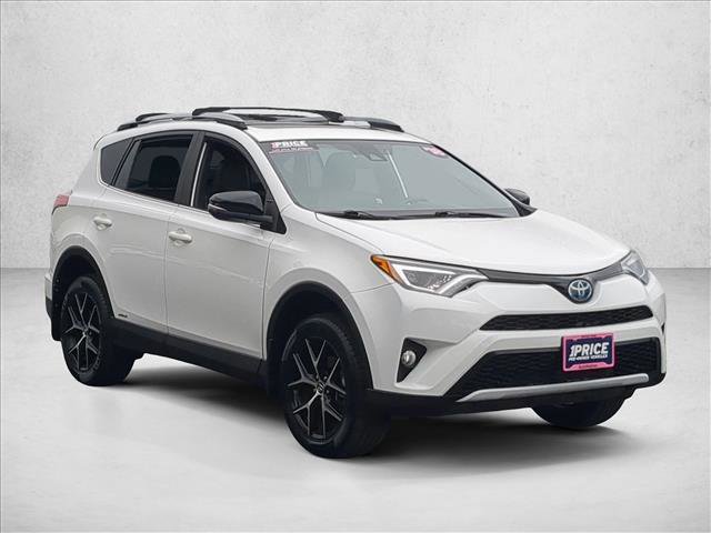 Used 2018 Toyota RAV4 SE AWD/4WD image 11