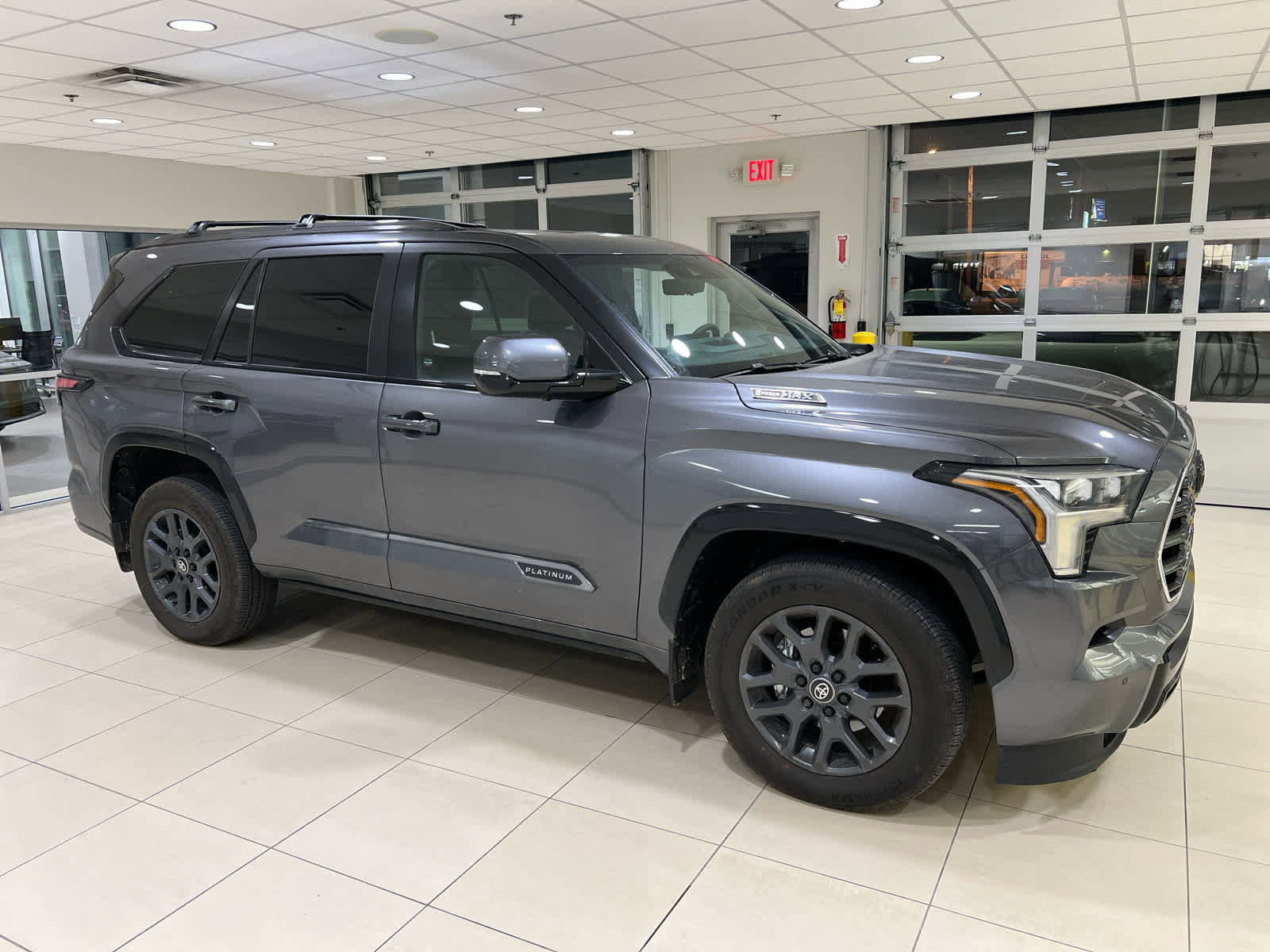 Used 2025 Toyota Sequoia Platinum image 1