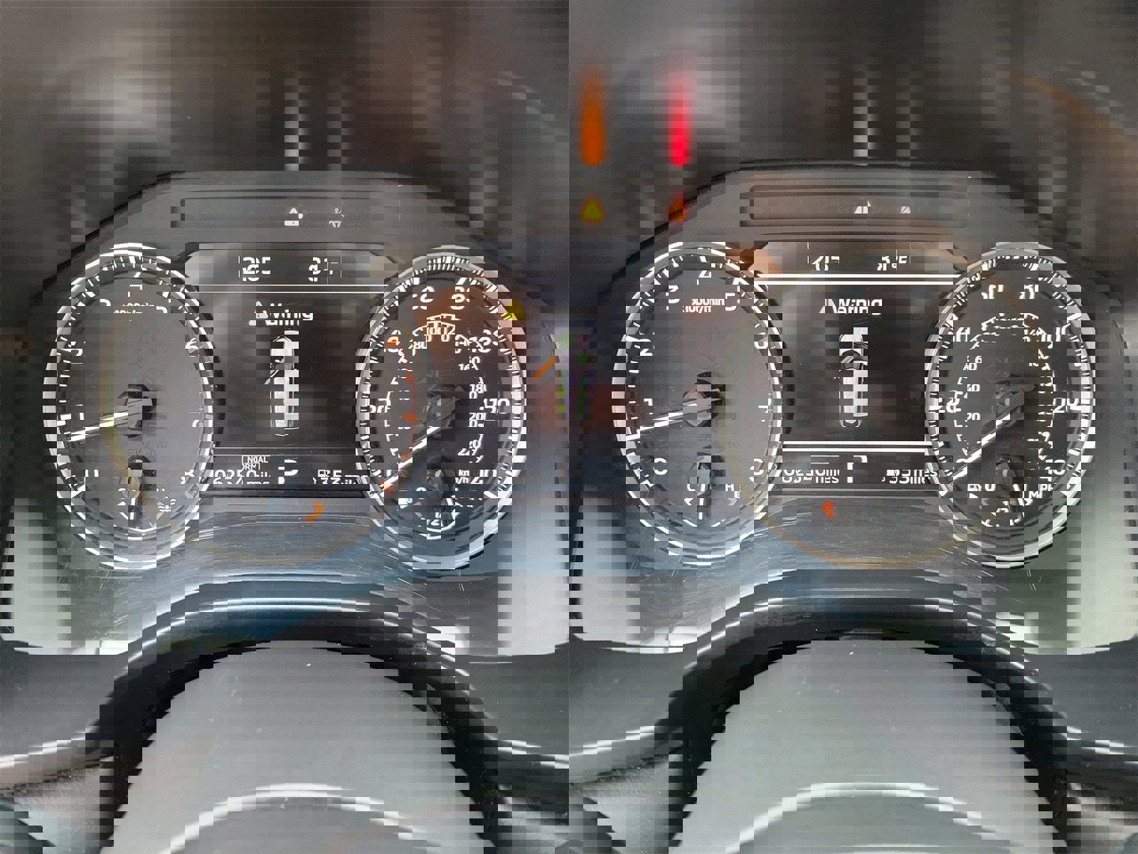 Used 2024 Mitsubishi Outlander SE image 22