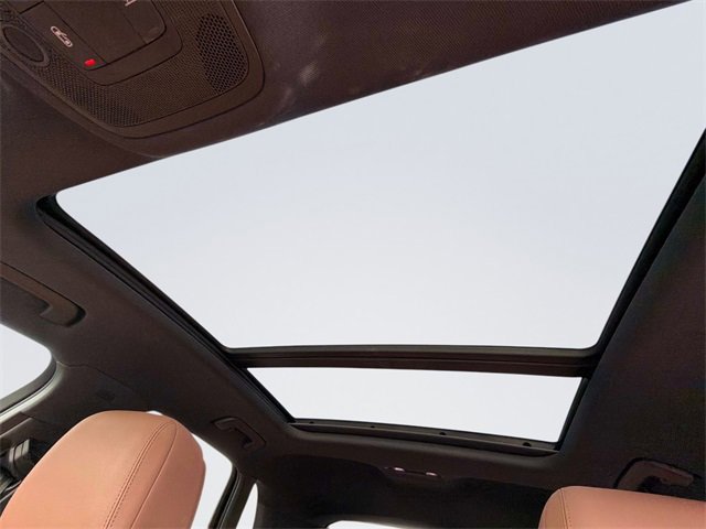 Used 2020 Audi Q3 2.0T Premium Plus w/ Premium Plus Package image 30